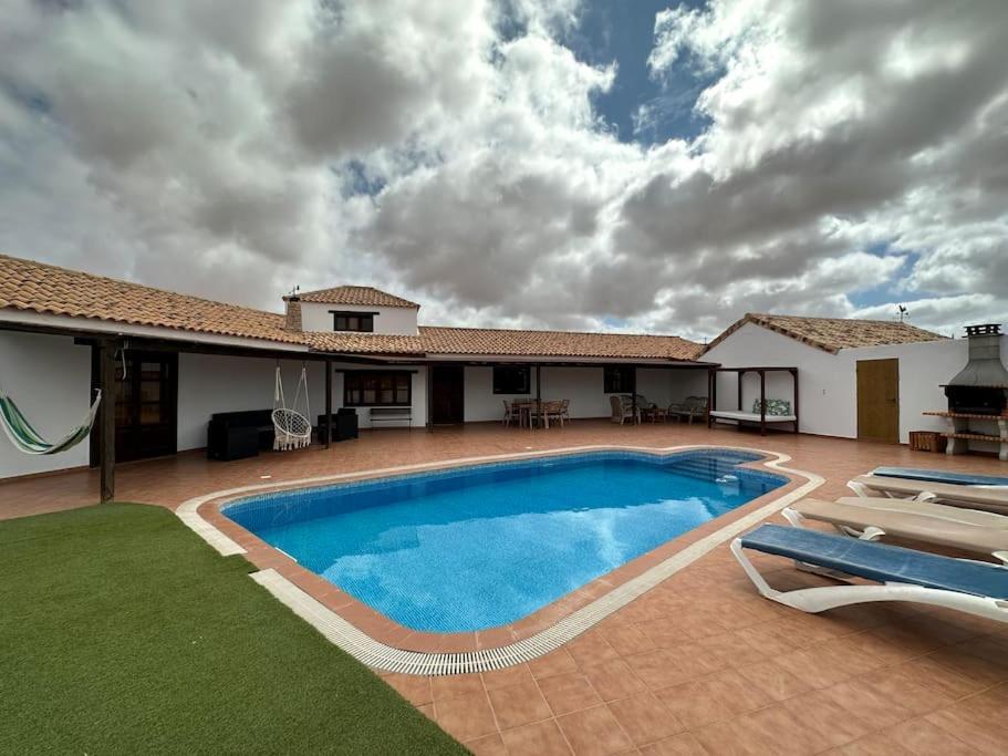 אנטיגואה Villa With Pool In The Centre Of Fuerteventura מראה חיצוני תמונה